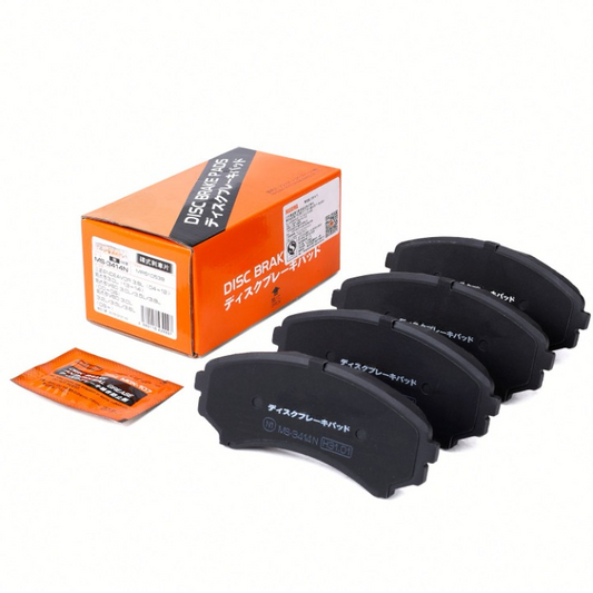 MSM High Quality Ceramic Front Brake Pads for Mitsubishi Pajero NM NP 2000-2006